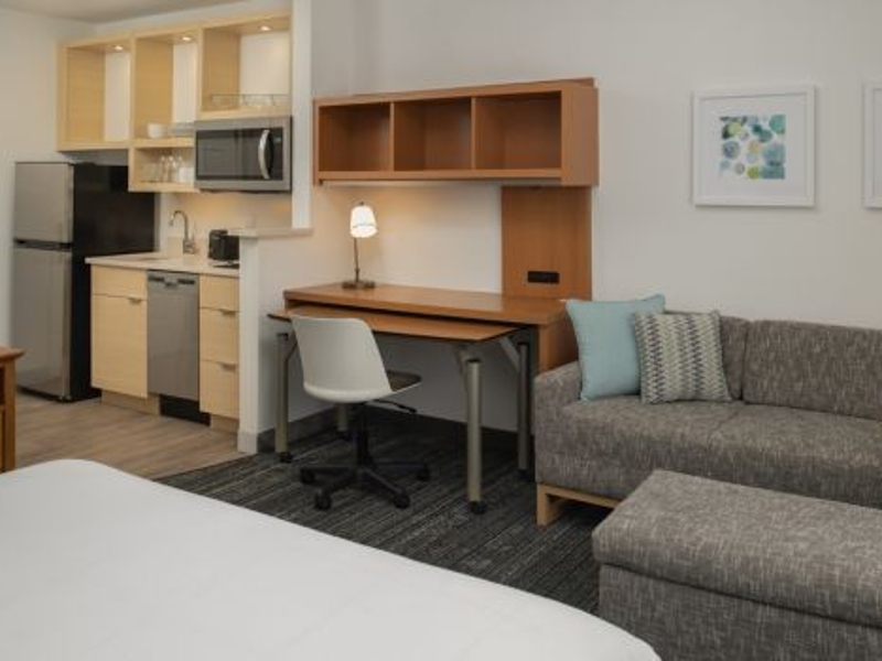 TownePlace Suites,CA