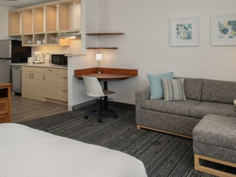TownePlace Suites,CA
