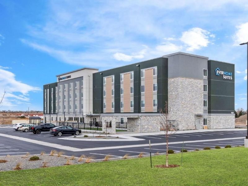 Everhome Suites,WY