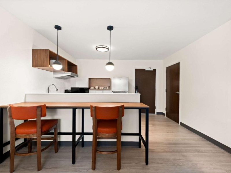 Everhome Suites,AL
