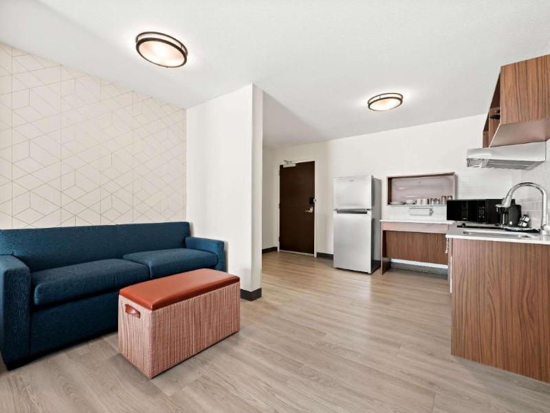 Everhome Suites,AL