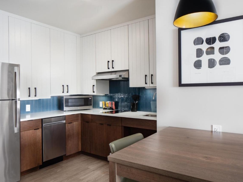 Staybridge Suites,IA