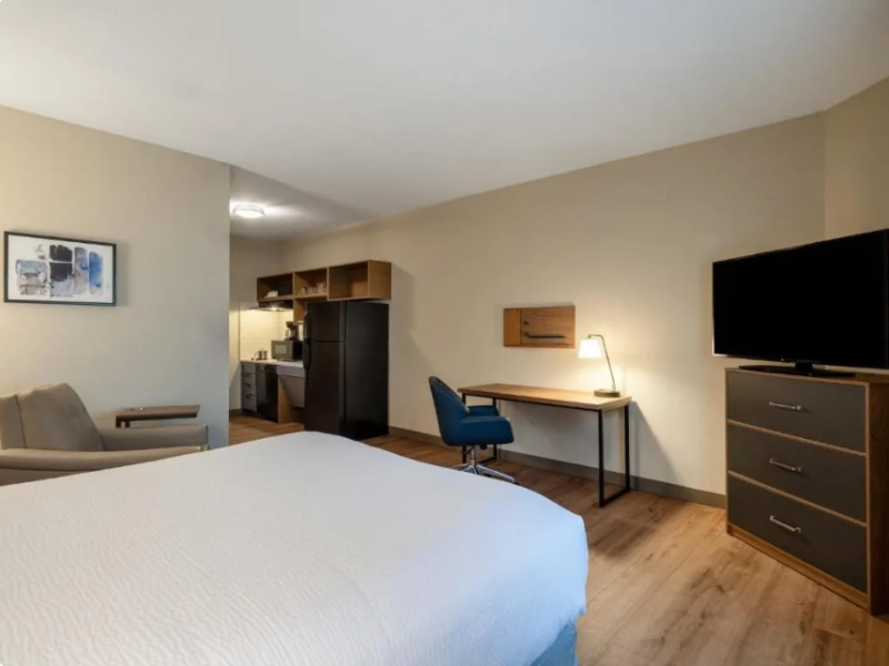 Candlewood Suites, AL